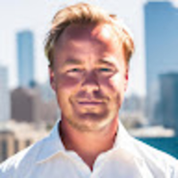 Meet your Posher, Chris - Picture 1 of 1